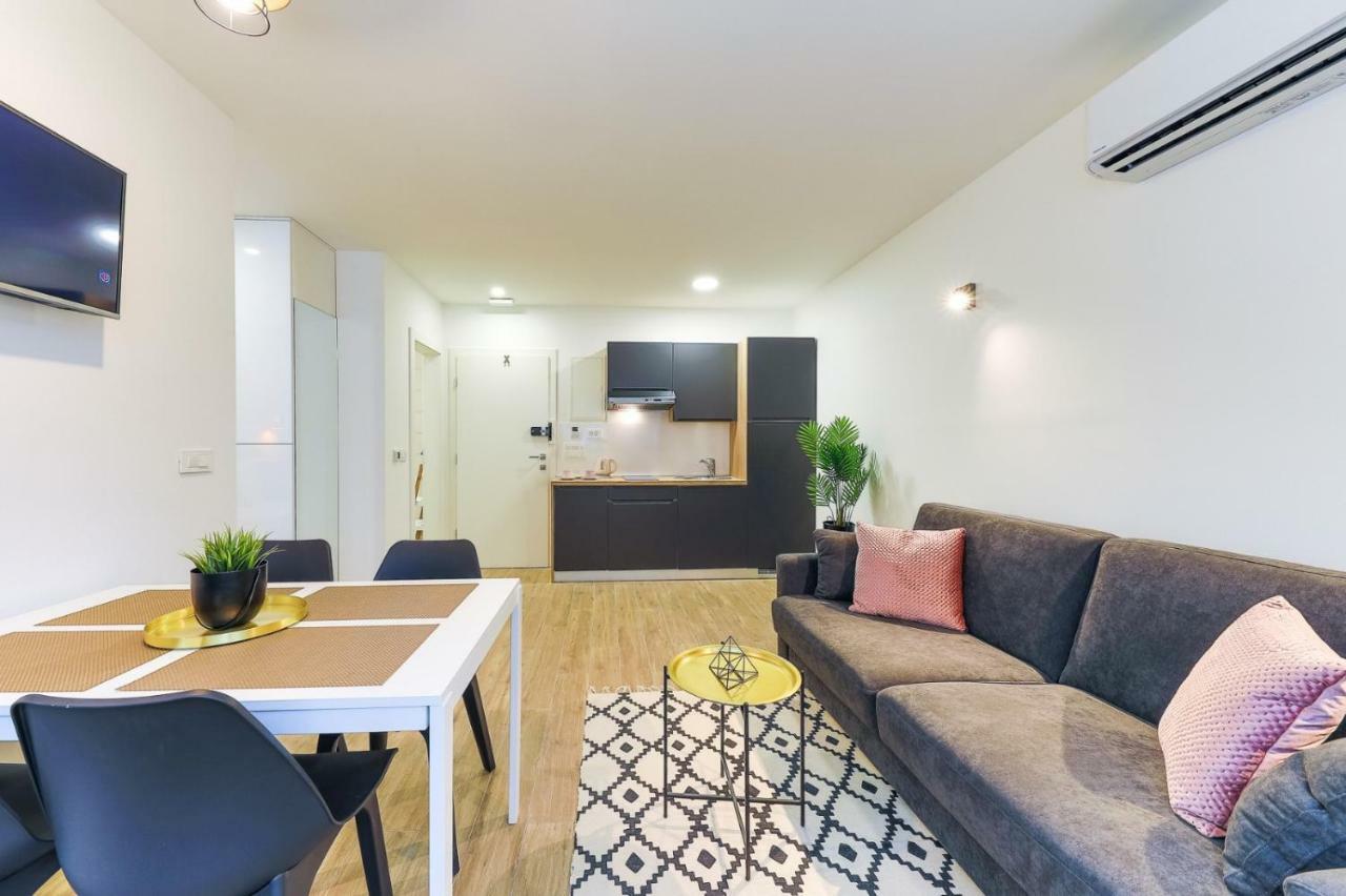 Onesta Apartment Split Bagian luar foto