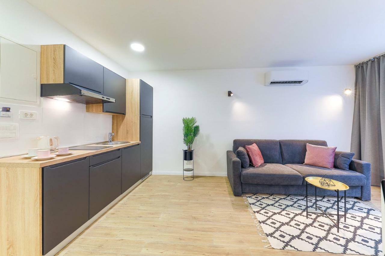 Onesta Apartment Split Bagian luar foto