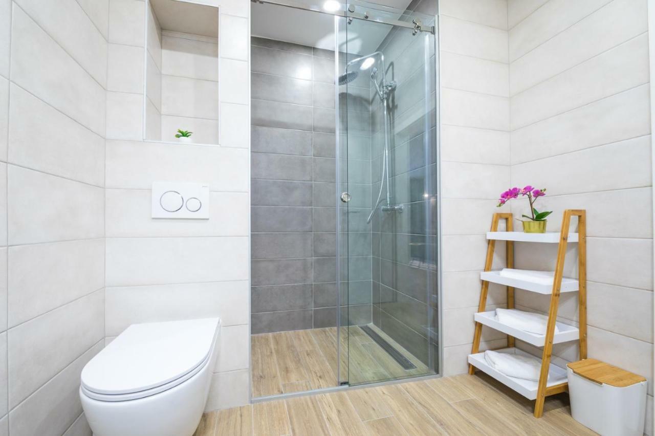 Onesta Apartment Split Bagian luar foto