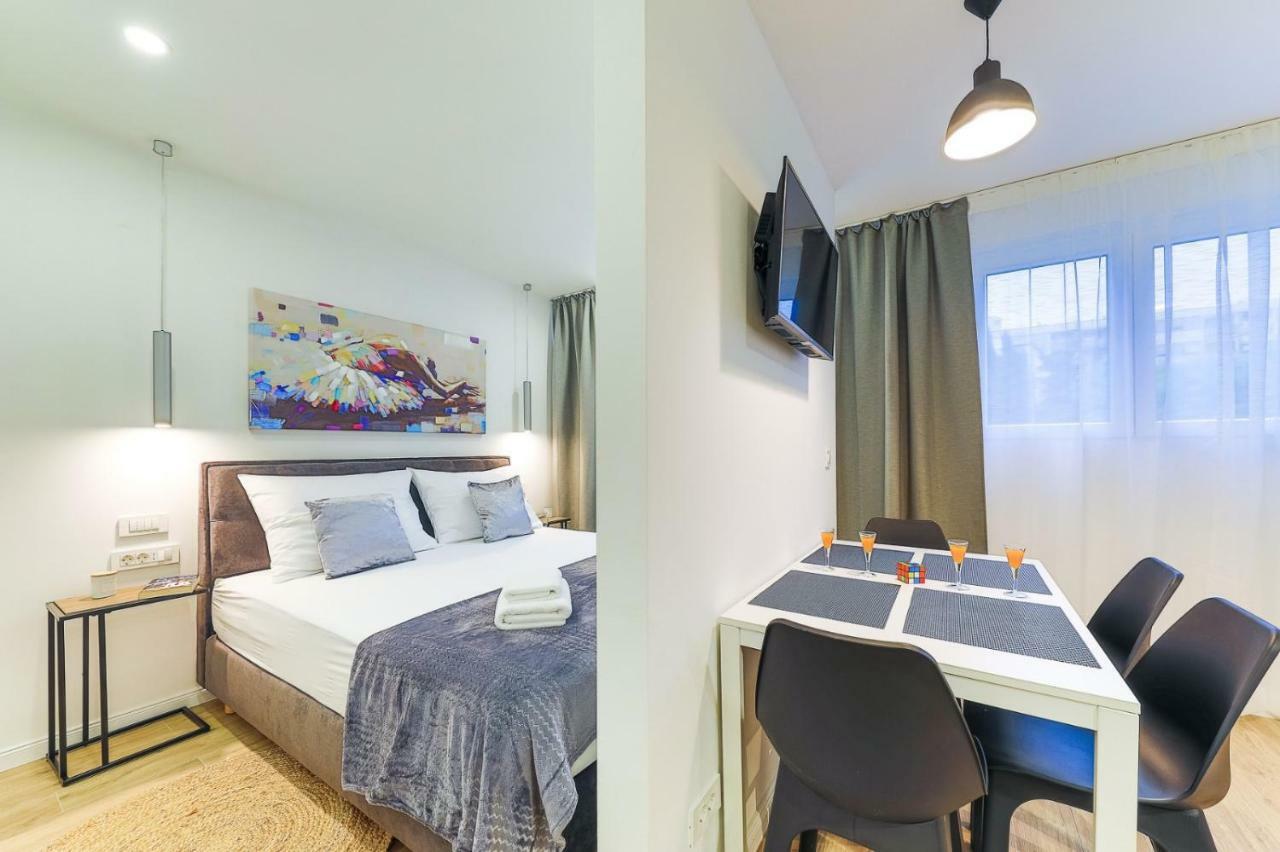 Onesta Apartment Split Bagian luar foto
