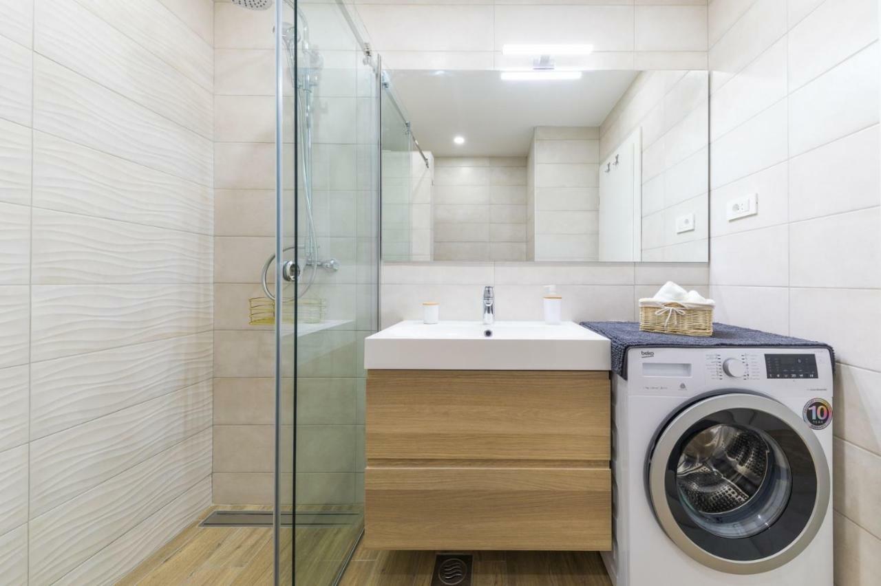 Onesta Apartment Split Bagian luar foto
